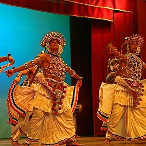 Kandy Cultural Dance Show