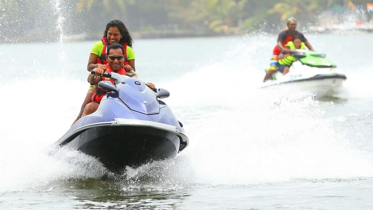 Water Skiing at Vantura Beach