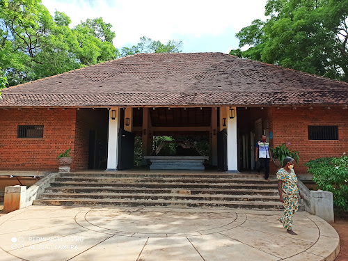 abayagiri museum outside