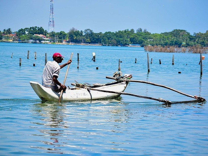 baot ride in batticaloa lagoon